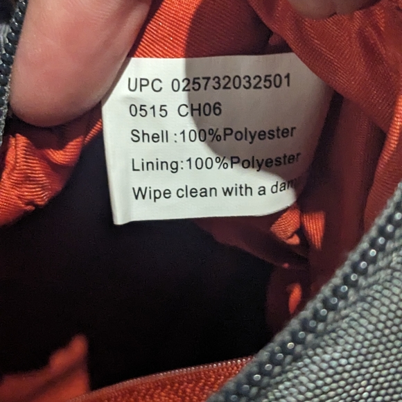 Travelon Anti-Theft Crossbody Bucket Bag - Picture 8 of 12